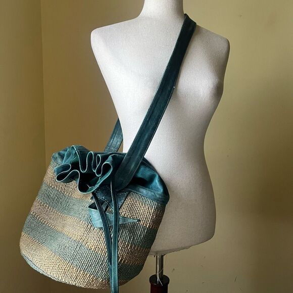 Vintage Woven Sisal &‎ Leather Bucket Bag Teal Blue Boho Beach Market Tote - Picture 8 of 9